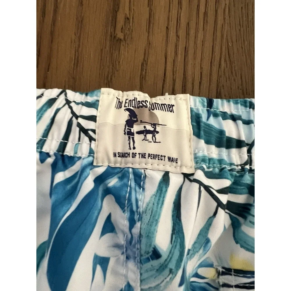The Endless Summer Men's‎ Swim Shorts Size S